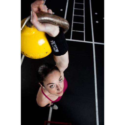 kettleguard-protection-avant-bras-kettlebell-03 kettleguard-protection-avant-bras-kettlebell-03
